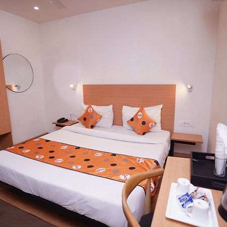 Hotel Mira Residency- Outer Ring Road, Paschim Vihar Delhi  Eksteriør billede