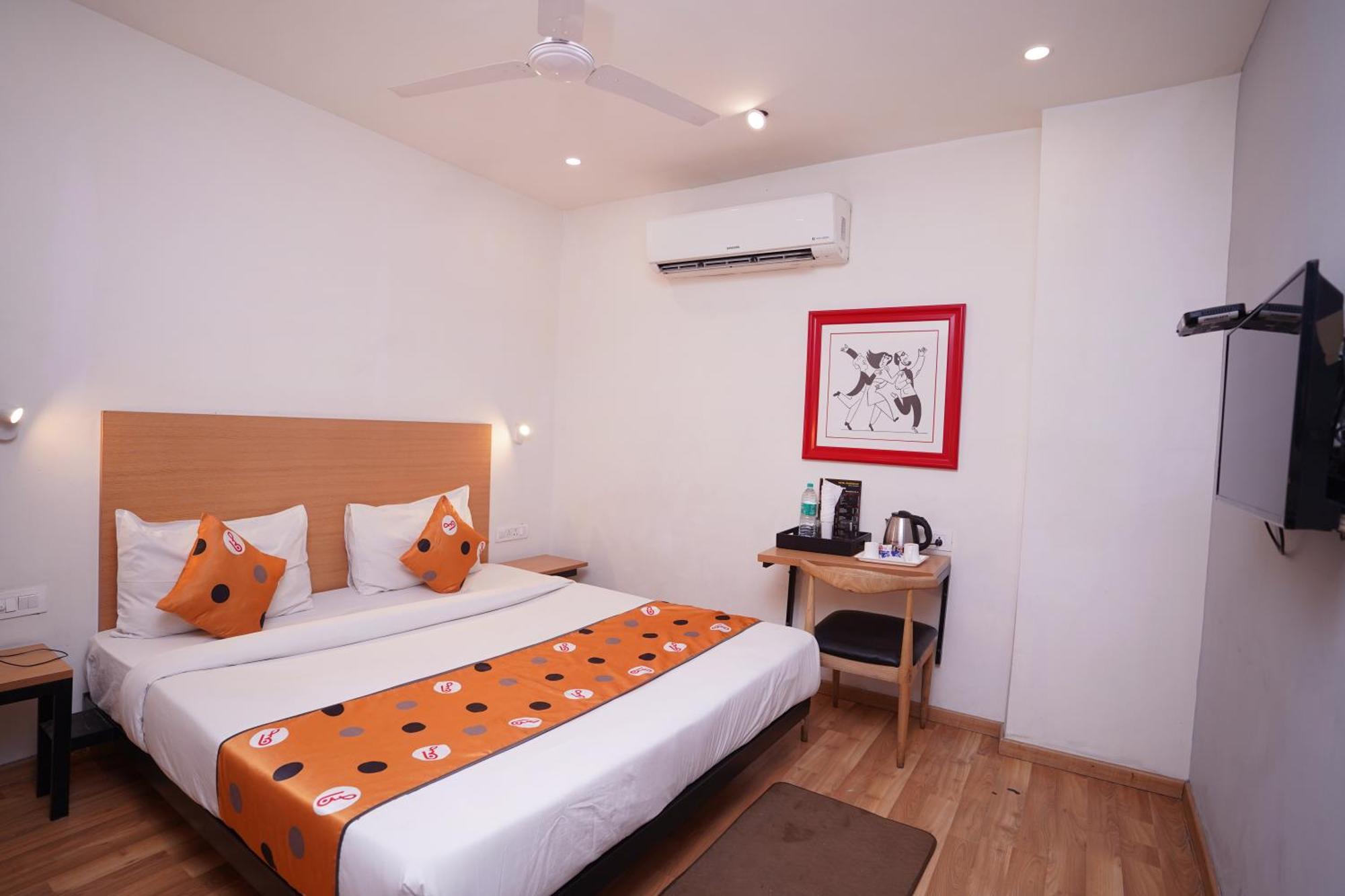 Hotel Mira Residency- Outer Ring Road, Paschim Vihar Delhi  Eksteriør billede
