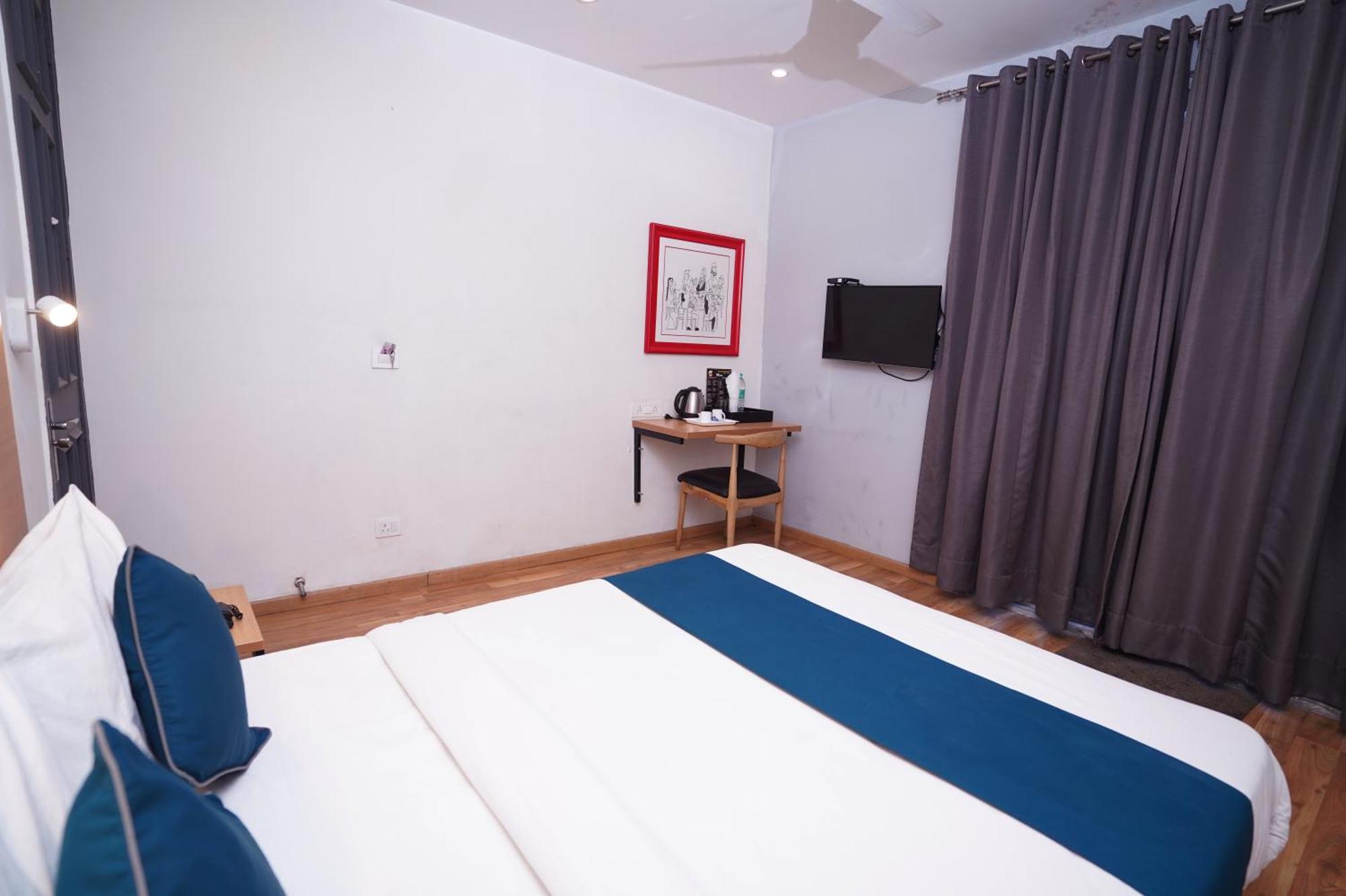 Hotel Mira Residency- Outer Ring Road, Paschim Vihar Delhi  Eksteriør billede