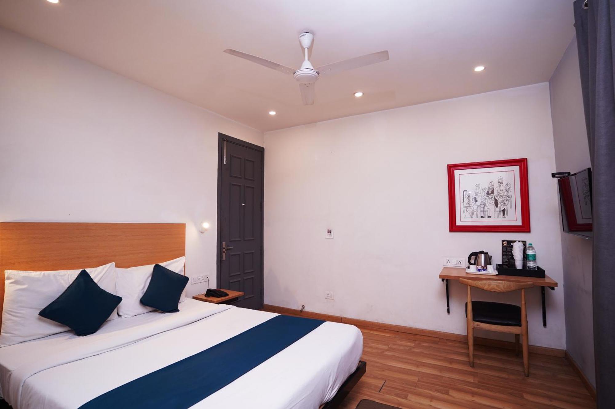 Hotel Mira Residency- Outer Ring Road, Paschim Vihar Delhi  Eksteriør billede