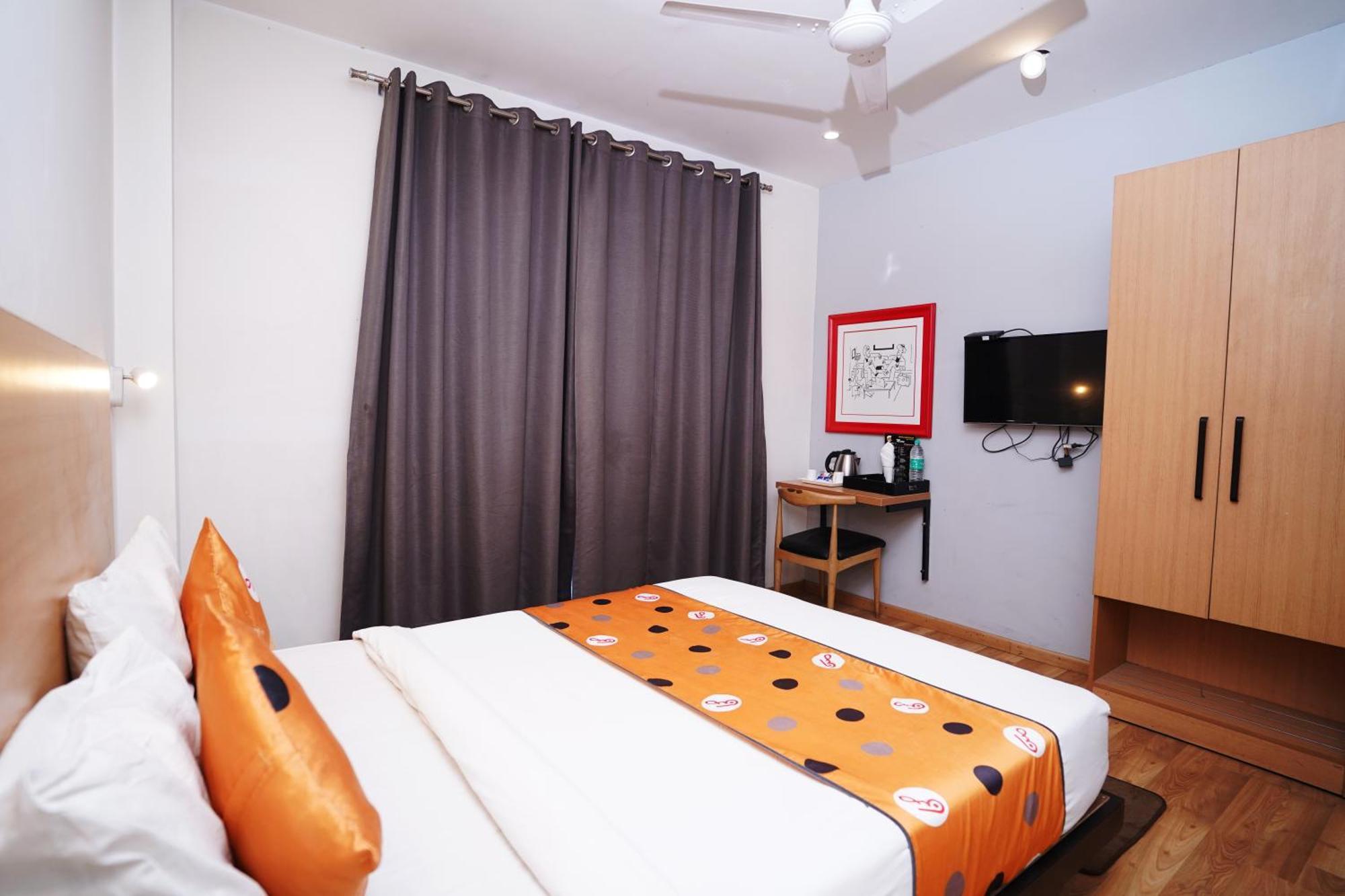 Hotel Mira Residency- Outer Ring Road, Paschim Vihar Delhi  Eksteriør billede