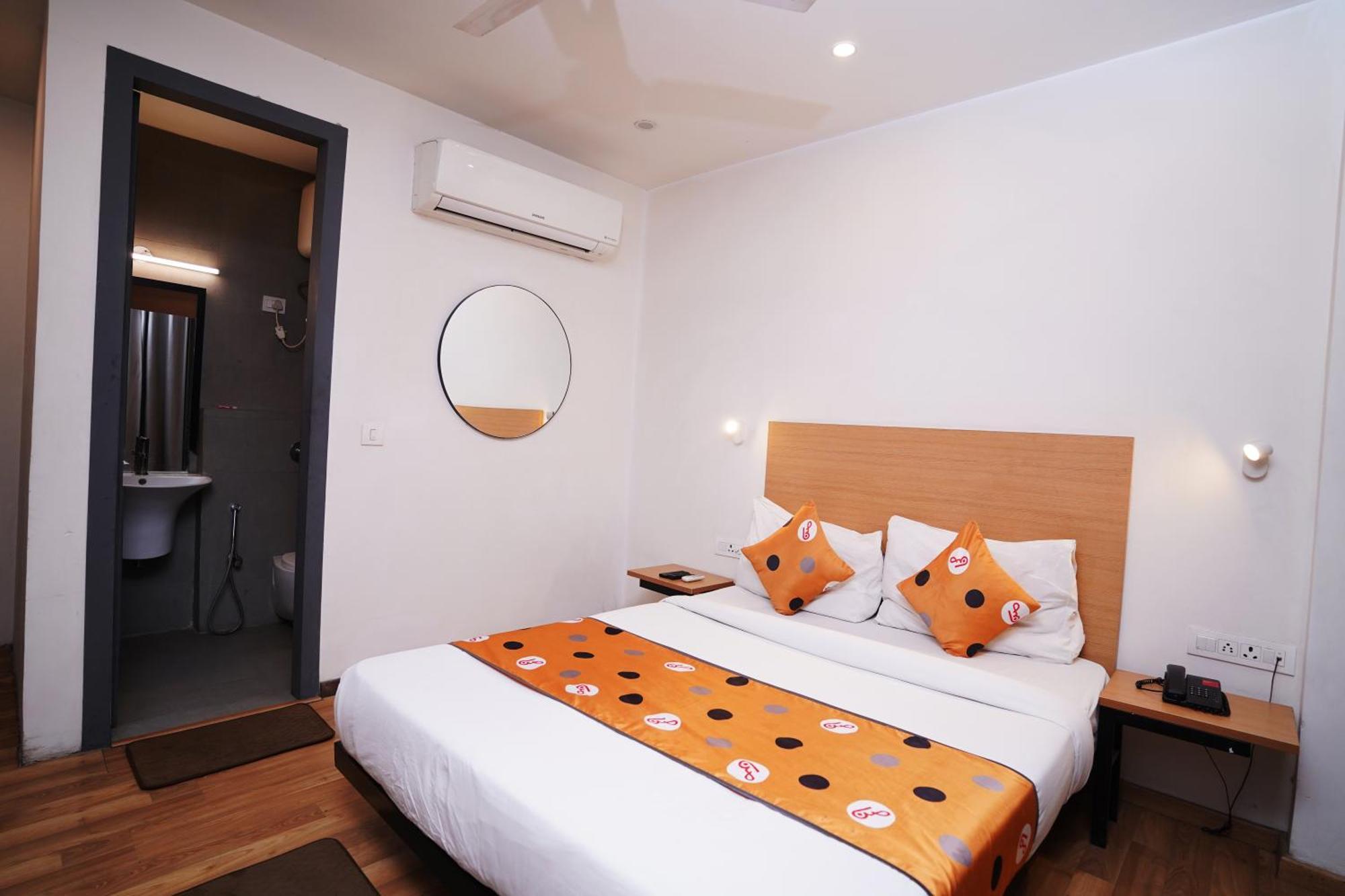 Hotel Mira Residency- Outer Ring Road, Paschim Vihar Delhi  Eksteriør billede